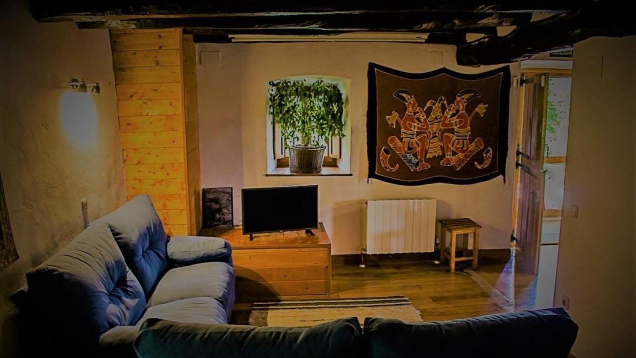 Albergue Mandoia Aterpetxea Аранцасу Екстер'єр фото