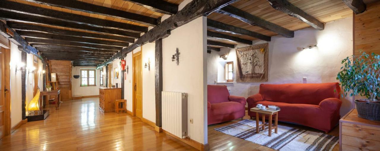 Albergue Mandoia Aterpetxea Аранцасу Екстер'єр фото